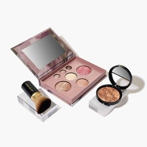 image:imageLAURA GELLER Baked Starter Kit Balance n Brighten Deep  Best of the Best Palette  Retractable Kabuki Brush