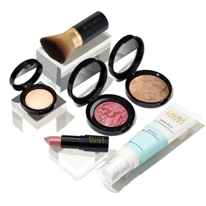 image:imageLAURA GELLER Cult Classics Full Face Kit Tan04 Medium