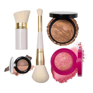 image:imageLAURA GELLER NEW YORK Daily Routine Kit  Porcelain  Limited Edition Makeup Set  Includes Baked Foundation for Mature Skin Exclusive Blush Eyeshadow Retractable Kabuki BrushTan
